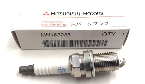 Свічка запалювання 1822a030 для MITSUBISHI PAJERO, L, MAGNA (MN163235) Свічка запалювання 1822a030 для MITSUBISHI PAJERO, L, MAGNA (MN163235)