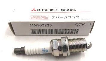 Свічка запалювання 1822a030, MITSUBISHI PAJERO, MITSUBISHI L, MITSUBISHI MAGNA (MN163235) Свічка запалювання 1822a030, MITSUBISHI PAJERO, MITSUBISHI L, MITSUBISHI MAGNA (MN163235)
