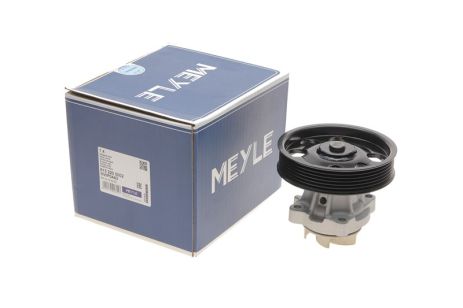 Водяной насос, помпа CHEVROLET AVEO, FORD KA, PEUGEOT BIPPER, MEYLE (6132200002)