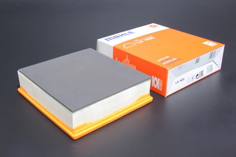 Воздушный фильтр MAHLE/KNECHT для Volvo, MAHLE/KNECHT (LX1605) Воздушный фильтр MAHLE/KNECHT для Volvo, MAHLE/KNECHT (LX1605)