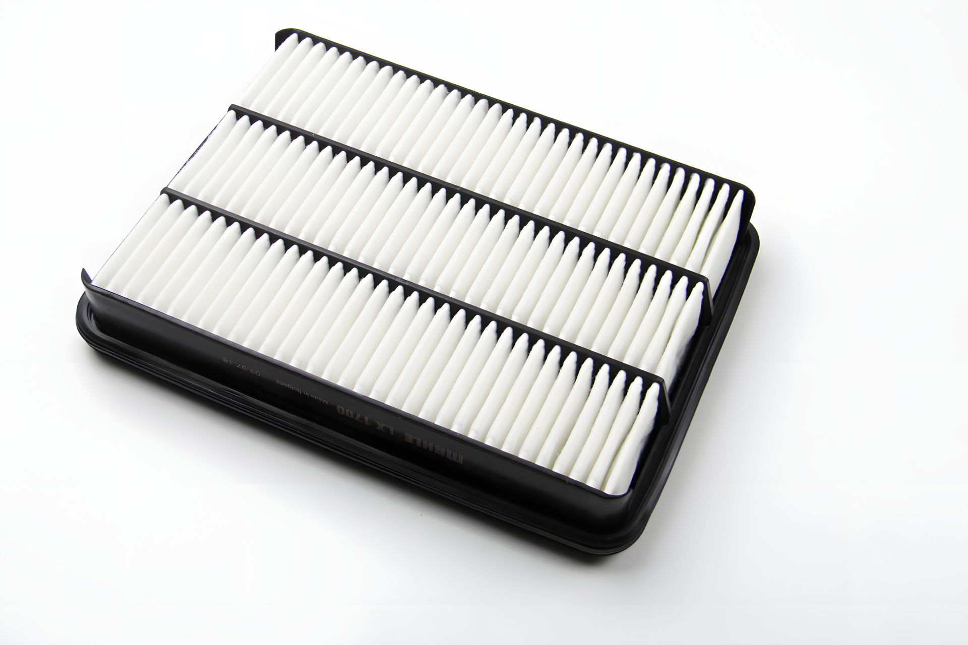 Фільтр повітряний MAHLE/KNECHT Toyota, MAHLE/KNECHT (LX1700), чистота двигуна Фільтр повітряний MAHLE/KNECHT Toyota, MAHLE/KNECHT (LX1700), чистота двигуна