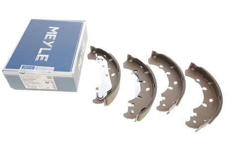 Тормозные колодки для Mazda 2 и Ford Fiesta от MEYLE (артикул: 7145330000) Тормозные колодки для Mazda 2 и Ford Fiesta от MEYLE (артикул: 7145330000)