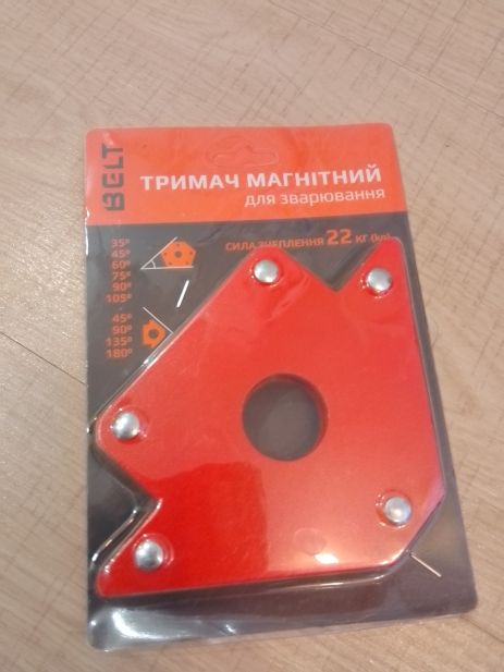 Магніт для сваронних робіт магнітний куточок 22 кг Магніт для сваронних робіт магнітний куточок 22 кг