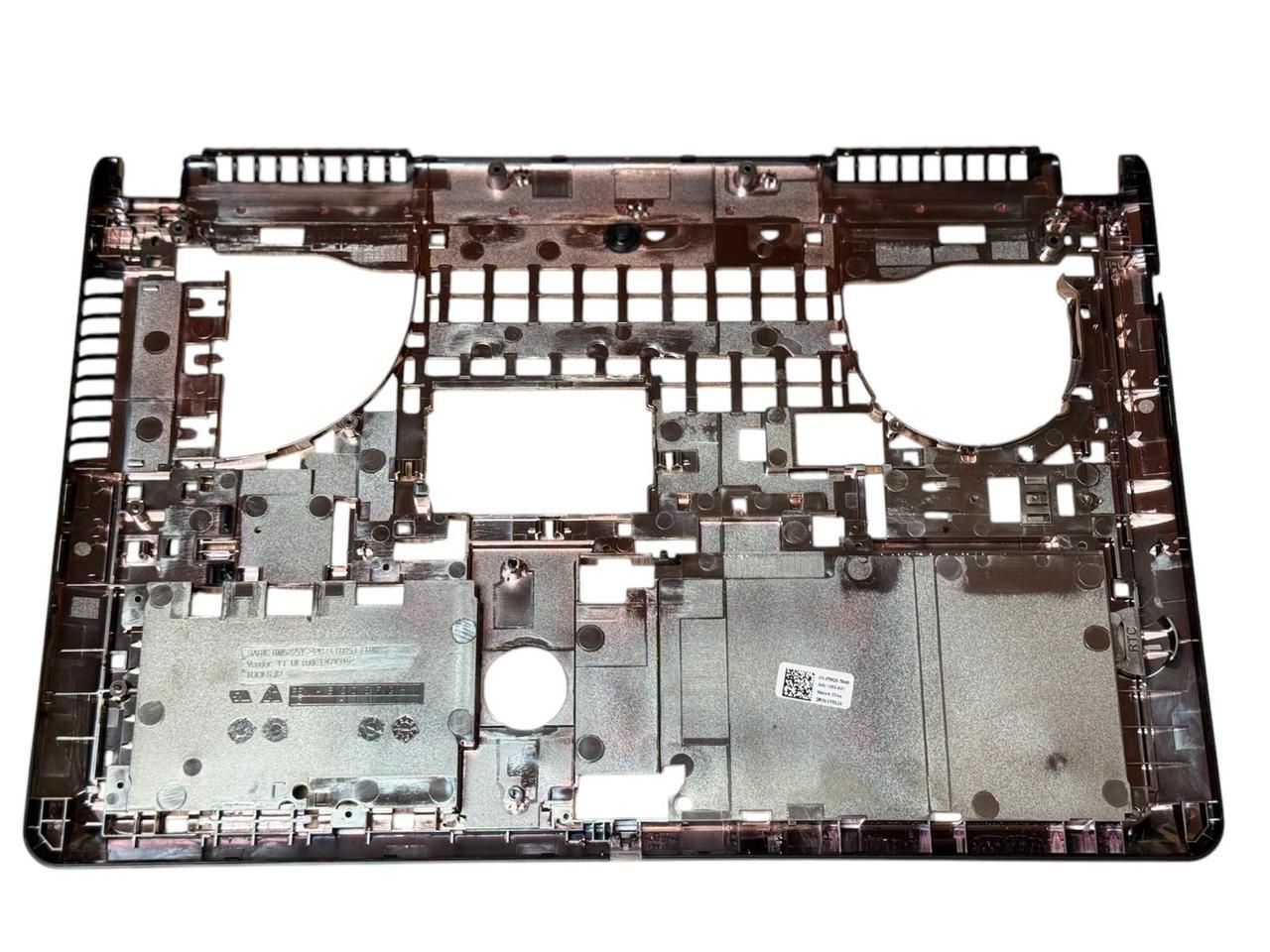 Нижня кришка піддон для ноутбука Dell Inspiron 15 7559 7557 5577 5576 Нижня кришка піддон для ноутбука Dell Inspiron 15 7559 7557 5577 5576