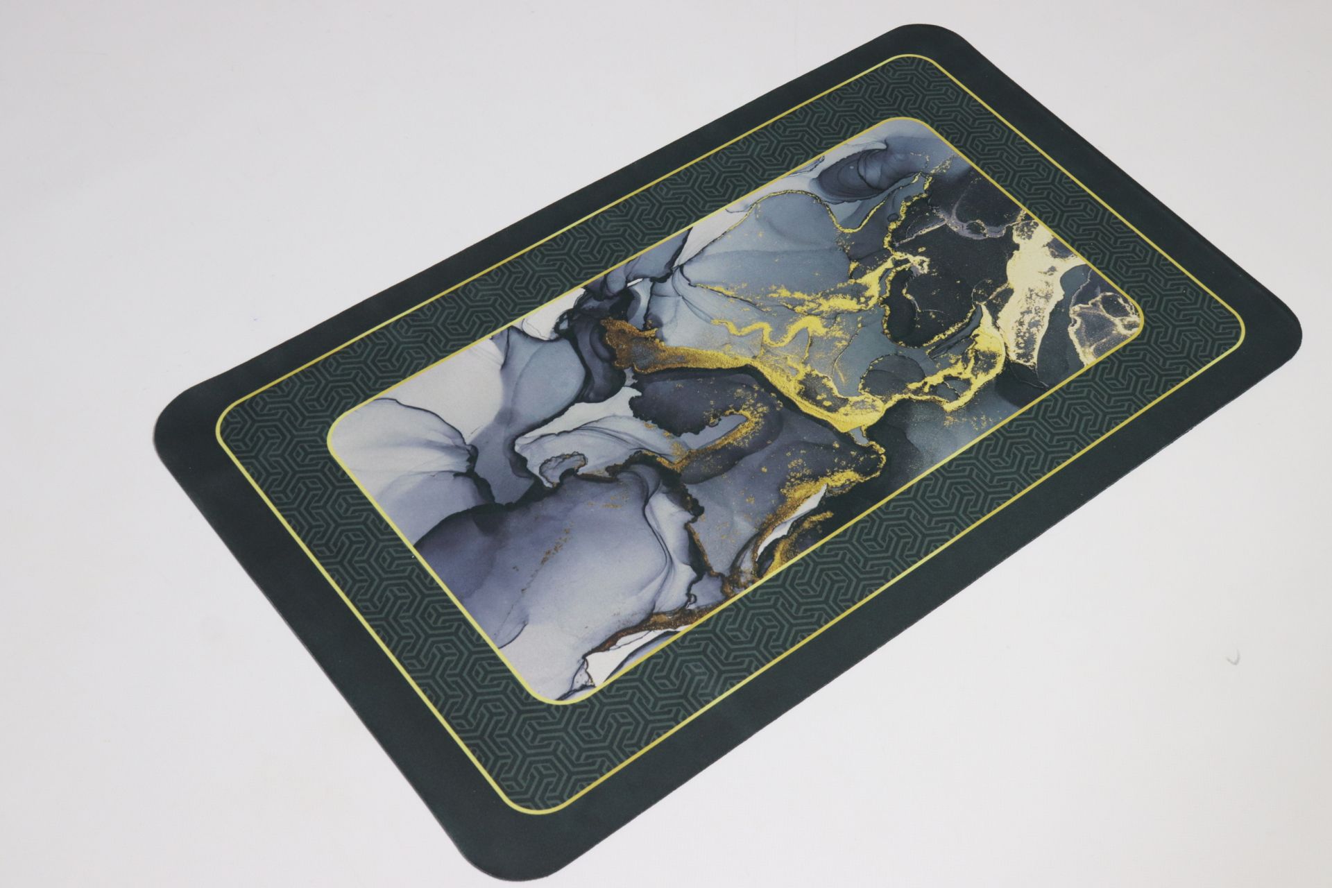 Влажный коврик в ванной комнате 45*75 см на основе 30938/6 Влажный коврик в ванной комнате 45*75 см на основе 30938/6