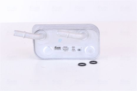 Радіатор масляний BMW 5 E39 (95-)/7 E38 (94-) (Nissens) Радіатор масляний BMW 5 E39 (95-)/7 E38 (94-) (Nissens)