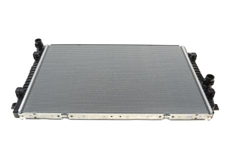 Радиатор охлаждения SKODA KAROQ, SEAT TARRACO, VALEO (735549) Радиатор охлаждения SKODA KAROQ, SEAT TARRACO, VALEO (735549)