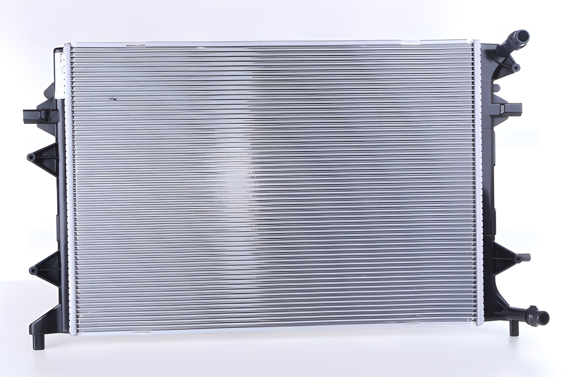 Охолодження радіатор VOLKSWAGEN JETTA IV (162, 163) (10-) (Nissens) Охолодження радіатор VOLKSWAGEN JETTA IV (162, 163) (10-) (Nissens)