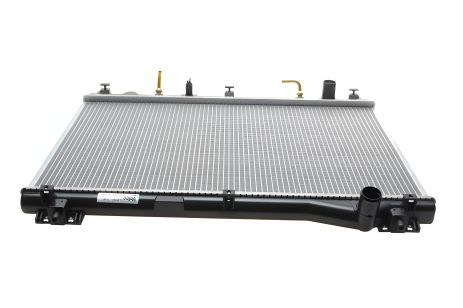 Радиатор охлаждения SUZUKI GRAND, VALEO (701592) Радиатор охлаждения SUZUKI GRAND, VALEO (701592)