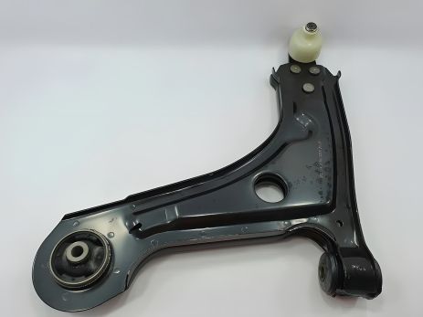 Підвіски важіль Лачетті/Нубіра 3 перед правий Crb (13113022)