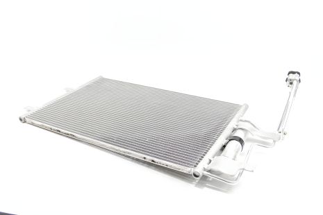 Радиатор кондиционера MAZDA 3(BK)/5(CR) 1.8 i 16V 03- LORO (0300160010)