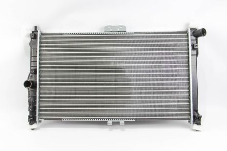 Радіатор охолодження LANOS 1.3i 97-(AC+), LORO (0110170001) Радіатор охолодження LANOS 1.3i 97-(AC+), LORO (0110170001)