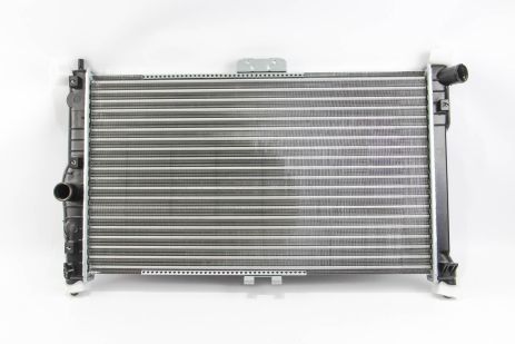 Радіатор охолодження LANOS 1.3i 97-(AC+), LORO (0110170001) Радіатор охолодження LANOS 1.3i 97-(AC+), LORO (0110170001)