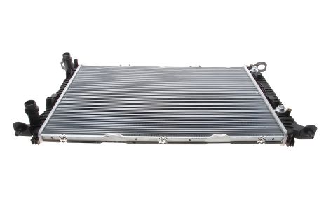 Радиатор системы охлаждения PORSCHE MACAN, AUDI A4, VALEO (735472) Радиатор системы охлаждения PORSCHE MACAN, AUDI A4, VALEO (735472)