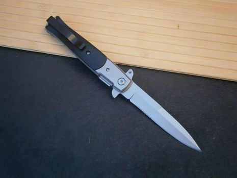 Кишеньковий складаний ніж Elegant Wolf Black, 22 см