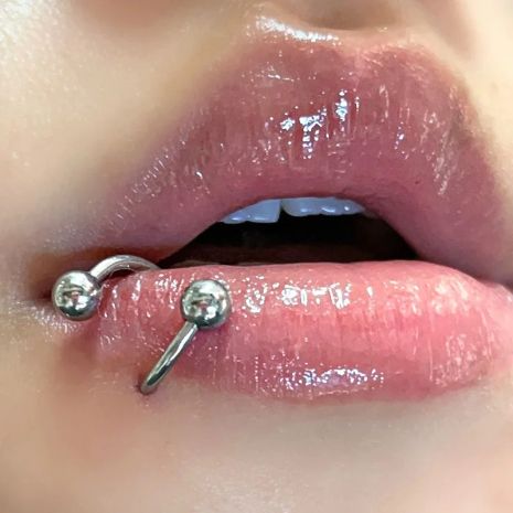 Серьги пирсинг в губу ухо шипы на прокол из стали