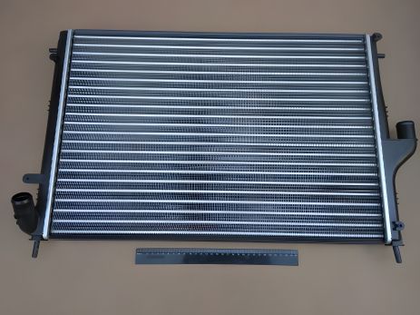 Радіатор охолодження Logan 1,5 Cdi 05-/Duster 10-, TEMPEST (номер 8200582026) (TP.1510637613) Радіатор охолодження Logan 1,5 Cdi 05-/Duster 10-, TEMPEST (номер 8200582026) (TP.1510637613)