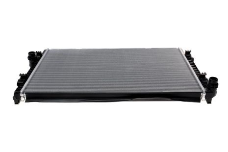 Радиатор охлаждения CUPRA FORMENTOR, VW GOLF, VALEO (735548)