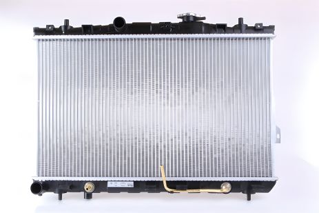 Охлаждающий радиатор для HYUNDAI ELANTRA от NISSENS (67493) Охлаждающий радиатор для HYUNDAI ELANTRA от NISSENS (67493)