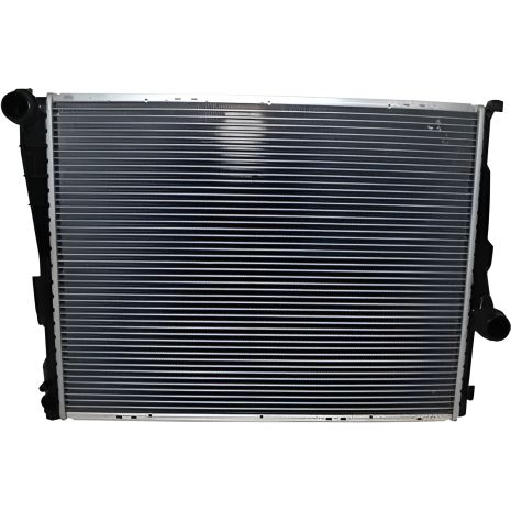 Охолоджувальний радіатор BMW Z4, JP Group (1414200400) Охолоджувальний радіатор BMW Z4, JP Group (1414200400)