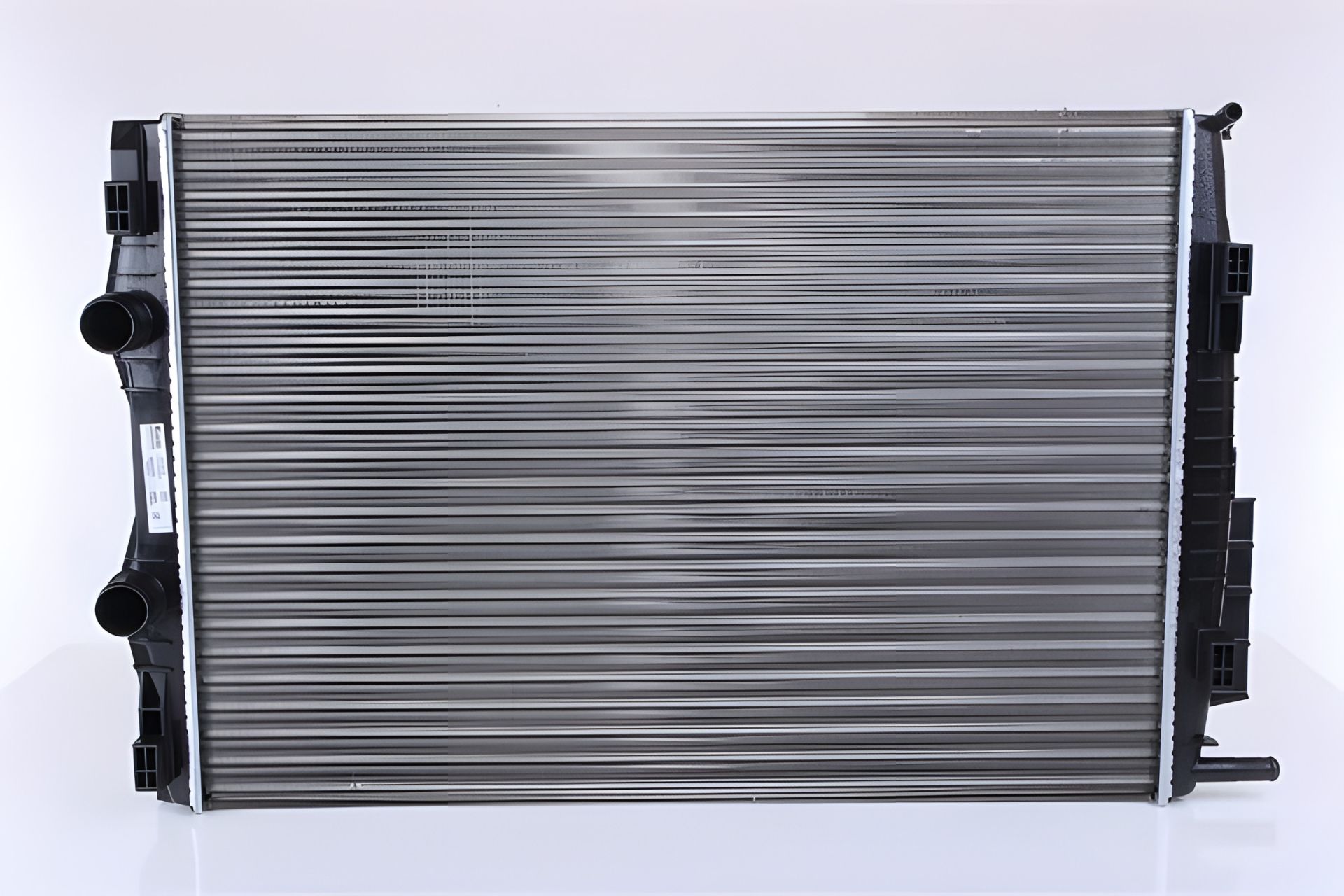 Радиатор охлаждения для RENAULT GRAND, NISSENS (637633) Радиатор охлаждения для RENAULT GRAND, NISSENS (637633)