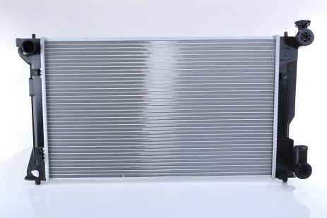 Радиатор двигателя TOYOTA AVENSIS, NISSENS (64667A) Радиатор двигателя TOYOTA AVENSIS, NISSENS (64667A)