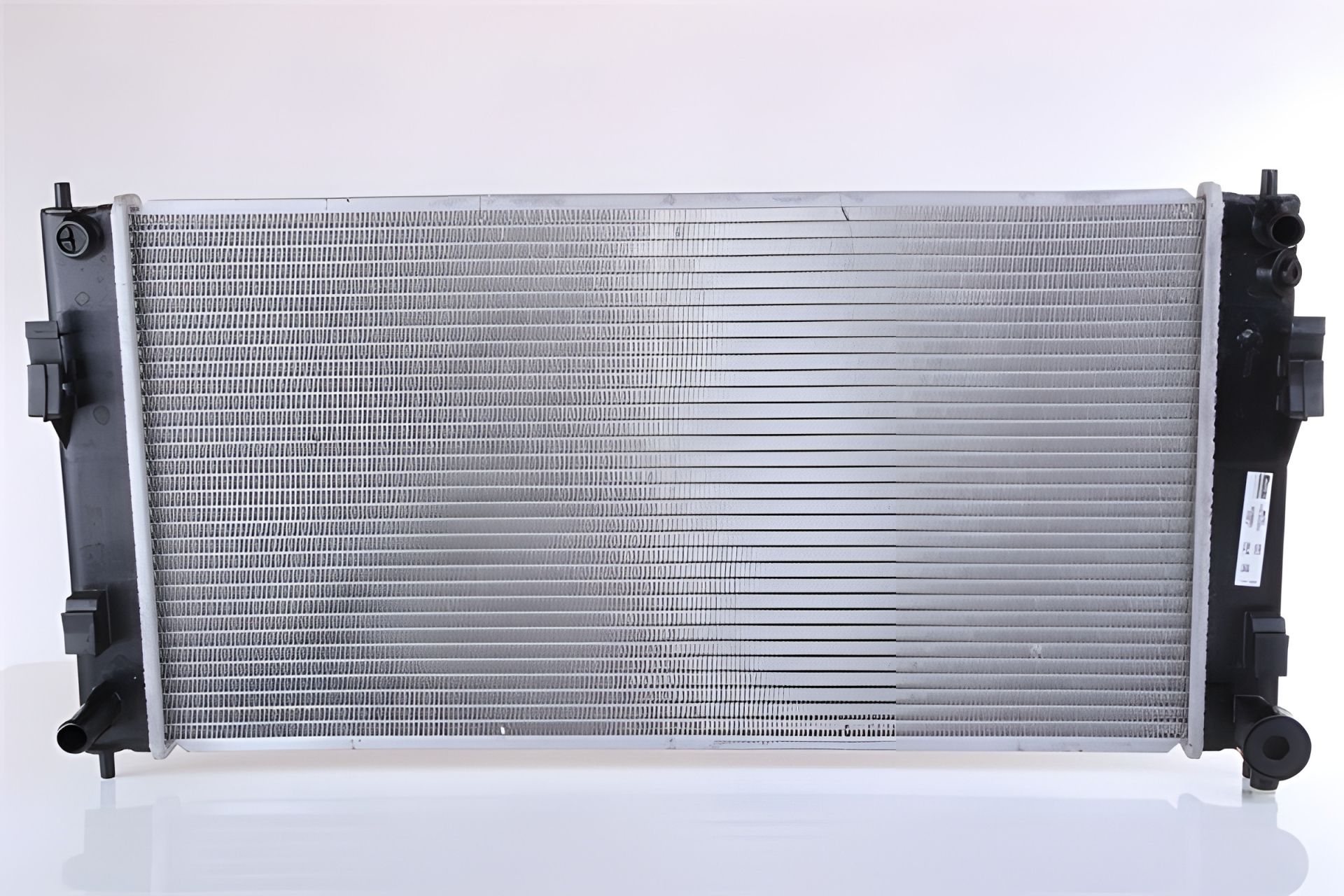 Радіатор охолоджувальний для NISSAN LEAF, NISSENS (68737) Радіатор охолоджувальний для NISSAN LEAF, NISSENS (68737)