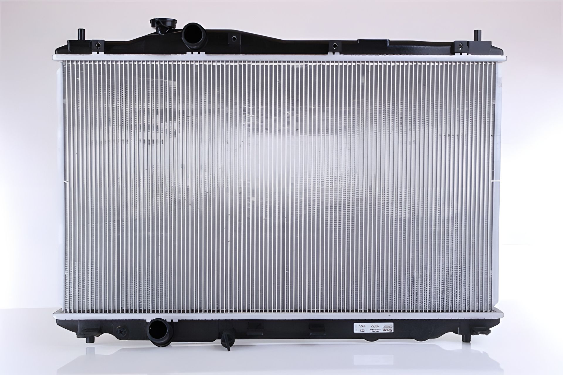 Радіатор охолодження для HONDA CIVIC, NISSENS (681387) Радіатор охолодження для HONDA CIVIC, NISSENS (681387)
