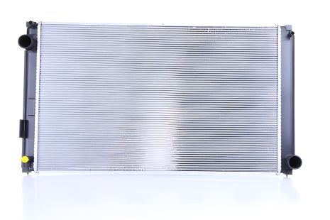 Радиатор охлаждения для LEXUS NX, TOYOTA RAV4 - NISSENS (606635) Радиатор охлаждения для LEXUS NX, TOYOTA RAV4 - NISSENS (606635)
