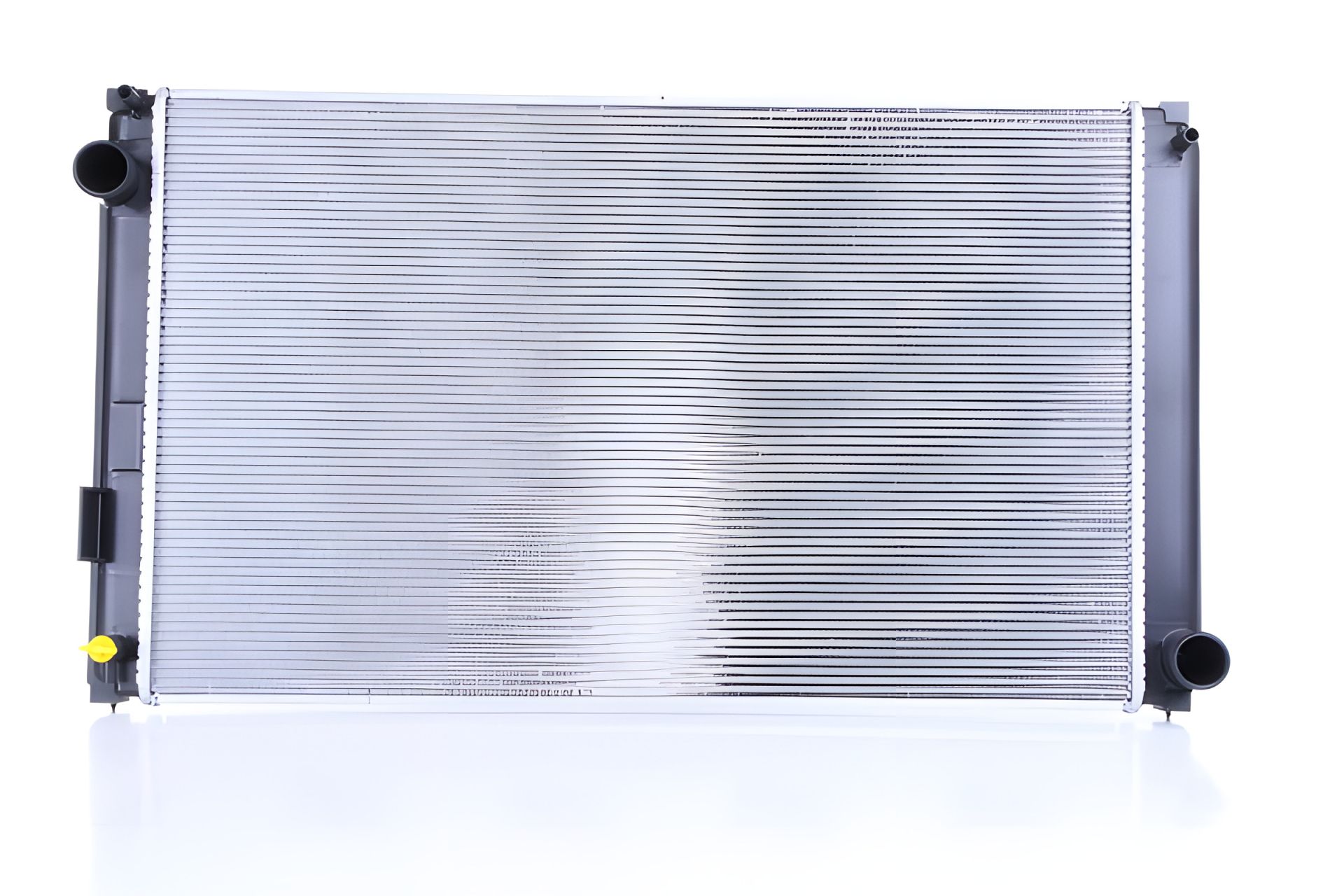 Радиатор охлаждения для LEXUS NX, TOYOTA RAV4 - NISSENS (606635) Радиатор охлаждения для LEXUS NX, TOYOTA RAV4 - NISSENS (606635)