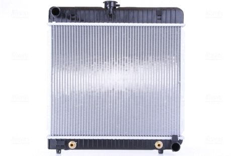Радіатор охолодження MERCEDES-BENZ 123, NISSENS (62740) Радіатор охолодження MERCEDES-BENZ 123, NISSENS (62740)