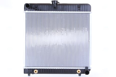 Радиатор охлаждения для MERCEDES-BENZ 123, NISSENS (62740)