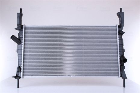 Радіатор охолодження 69225 FORD, NISSENS (69225) Радіатор охолодження 69225 FORD, NISSENS (69225)