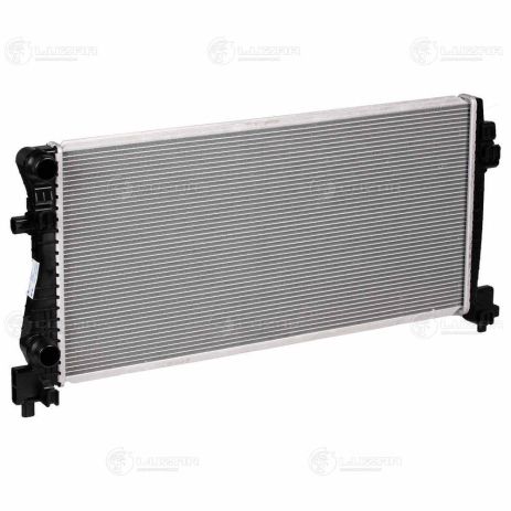 Радіатор охолодження SKODA OCTAVIA, AUDI Q2, LUZAR (LRC1809)