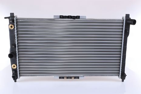 Радіатор охолодження для DAEWOO NUBIRA NISSENS 616591