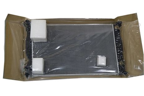 Радиатор охлаждения SEAT EXEO, AUDI A4, VIKA (11211818901)