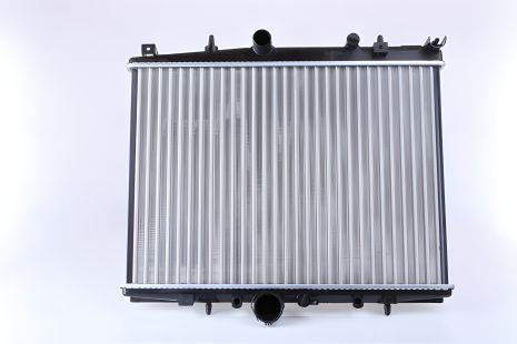 Радіатор охолодження для CITROËN C5, PEUGEOT 607, NISSENS (61291A)