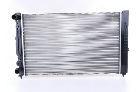 Радиатор охлаждения для SKODA SUPERB, VW PASSAT, NISSENS (60308A)