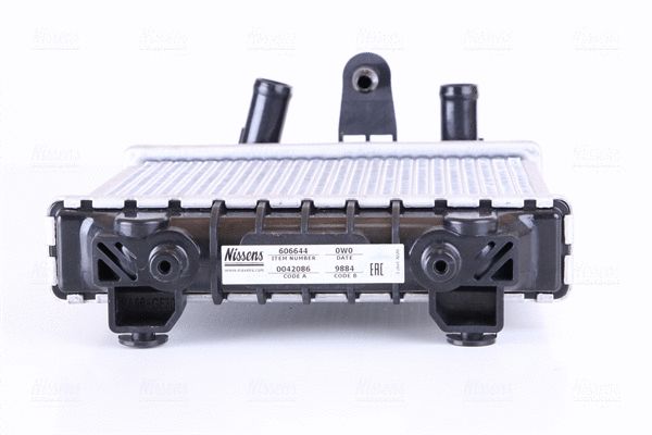 Радіатор охолодження SKODA SUPERB, VW PASSAT, NISSENS (606644) Радіатор охолодження SKODA SUPERB, VW PASSAT, NISSENS (606644)