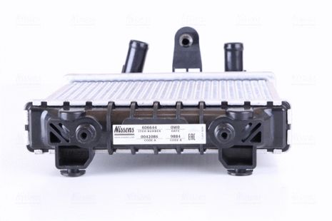 Радіатор охолодження SKODA SUPERB, VW PASSAT, NISSENS (606644) Радіатор охолодження SKODA SUPERB, VW PASSAT, NISSENS (606644)