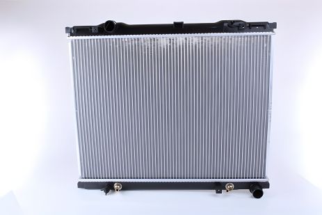 Радіатор охолодження для KIA SORENTO, NISSENS (66777) Радіатор охолодження для KIA SORENTO, NISSENS (66777)