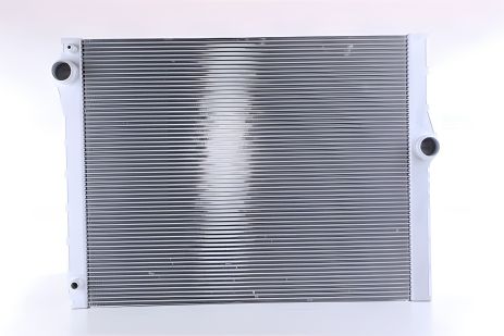 Радиатор охлаждения для BMW 7, ALPINA B7, NISSENS (60768)