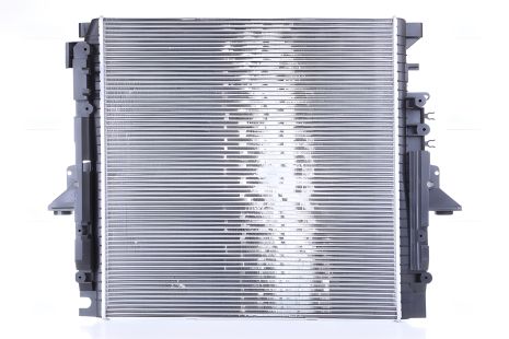 Охолоджувальний радіатор LAND ROVER, NISSENS (64333)