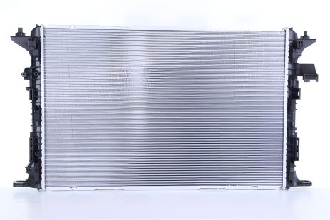 Охлаждающий радиатор AUDI A8 - NISSENS (60327)