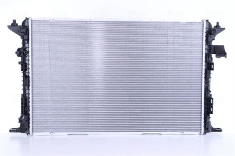 Радіатор охолодження AUDI A8, NISSENS (60327) Радіатор охолодження AUDI A8, NISSENS (60327)