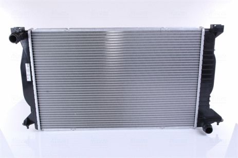 Радиатор охлаждения AUDI A4, NISSENS (60302A) Радиатор охлаждения AUDI A4, NISSENS (60302A)