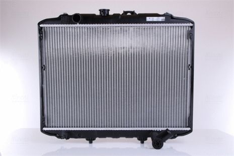 Радиатор охлаждения HYUNDAI GRACE, MITSUBISHI L 200, NISSENS (67034) Радиатор охлаждения HYUNDAI GRACE, MITSUBISHI L 200, NISSENS (67034)