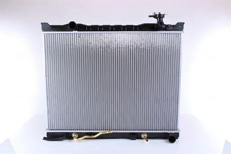 Радіатор охолодження NISSENS для KIA (66682) Радіатор охолодження NISSENS для KIA (66682)