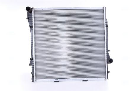 Охлаждающий радиатор для BMW, NISSENS (60789A)