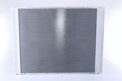 Радіатор охолодження для LAND ROVER, NISSENS (64325)